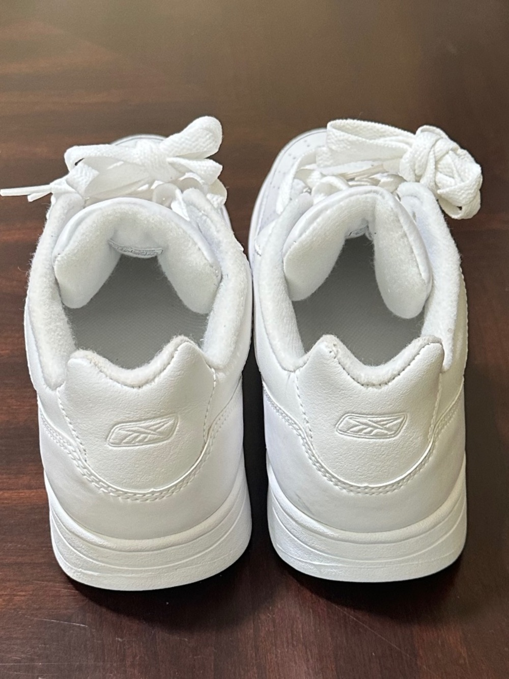 NEW Vintage Reebok NBA Downtime Low Sneakers, Size 6 - Picture 7 of 14